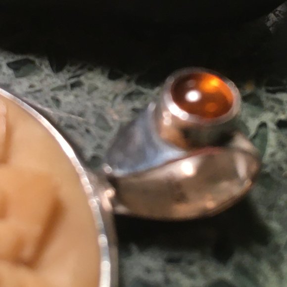 Vintage Sterling Amber Lotus Pendant - Picture 3 of 3